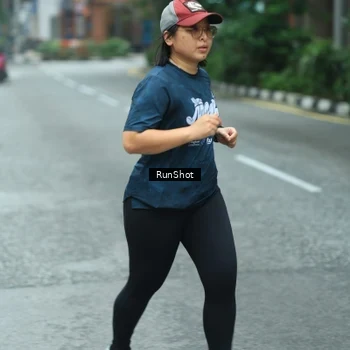 Runner Photo 8624532