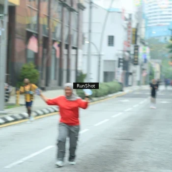 Runner Photo 8624573