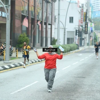 Runner Photo 8624574