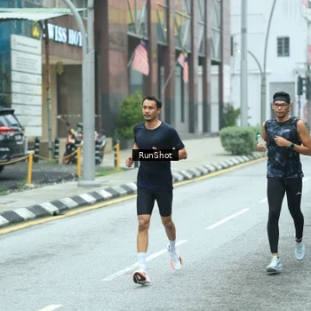 Runner Photo 8624604