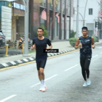 Runner Photo 8624606