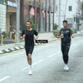 Runner Photo 8624608