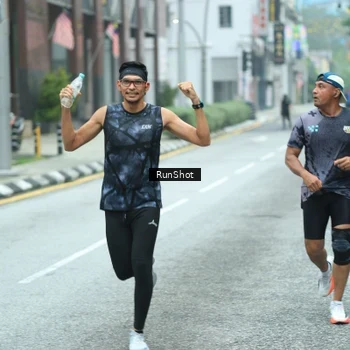 Runner Photo 8624609