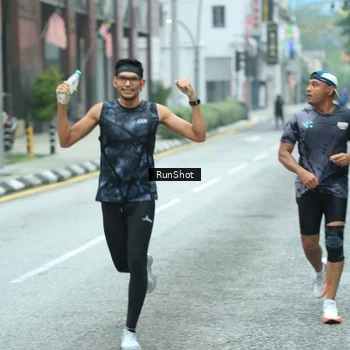Runner Photo 8624613