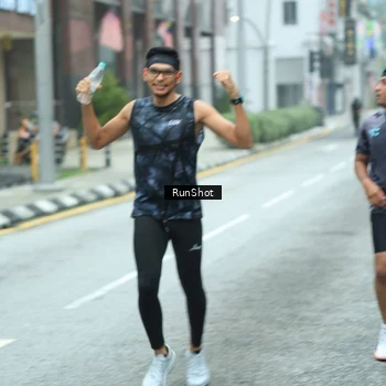 Runner Photo 8624617