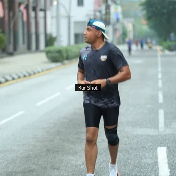 Runner Photo 8624623