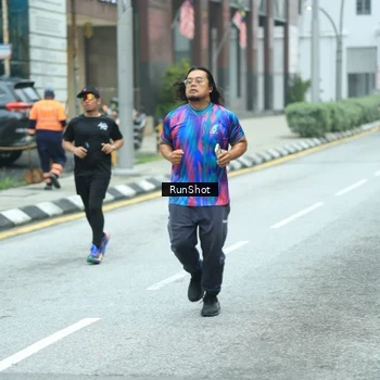 Runner Photo 8624637