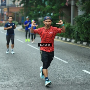 Runner Photo 8624664