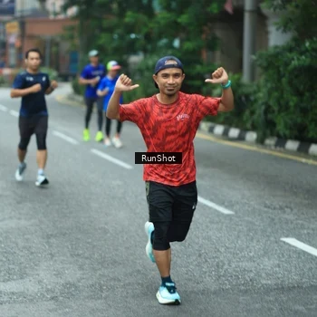 Runner Photo 8624666
