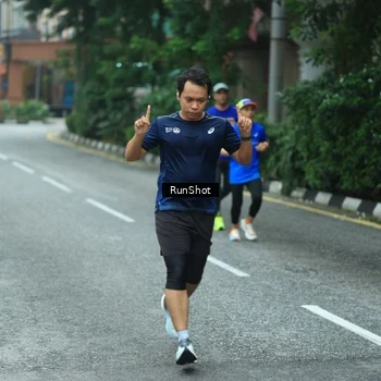 Runner Photo 8624677