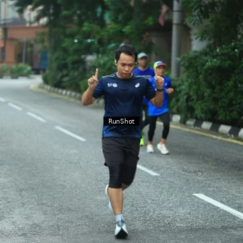 Runner Photo 8624678