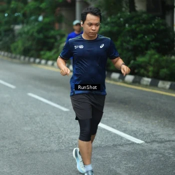 Runner Photo 8624681