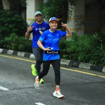 Runner Photo 8624693