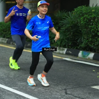 Runner Photo 8624696