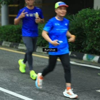 Runner Photo 8624699
