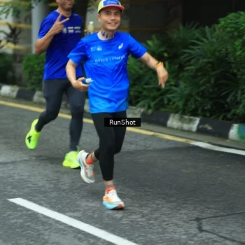 Runner Photo 8624708