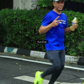 Runner Photo 8624711