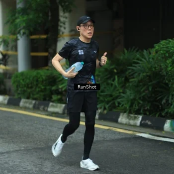 Runner Photo 8624729