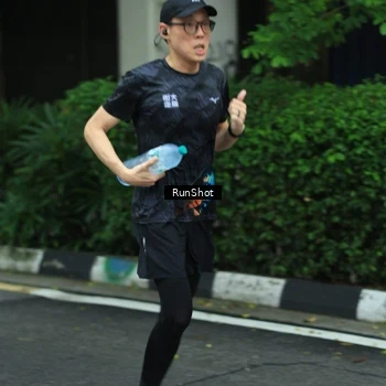 Runner Photo 8624733