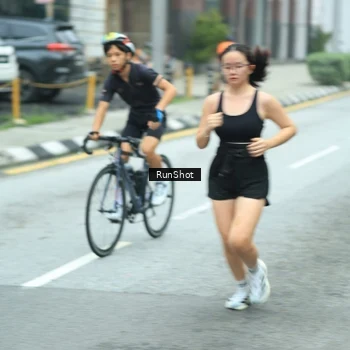 Runner Photo 8624747