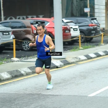 Runner Photo 8624782