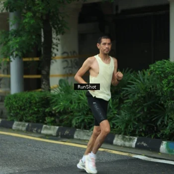 Runner Photo 8624790