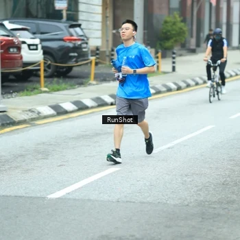 Runner Photo 8624794