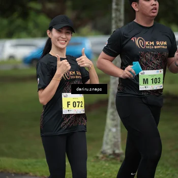 Runner Photo 8624831