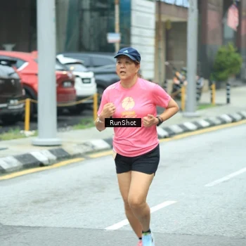 Runner Photo 8624832