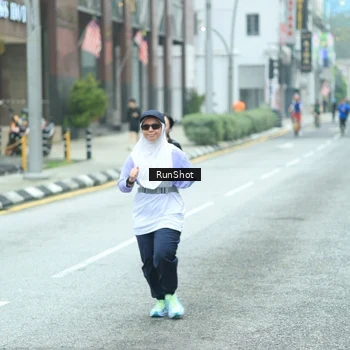 Runner Photo 8624841