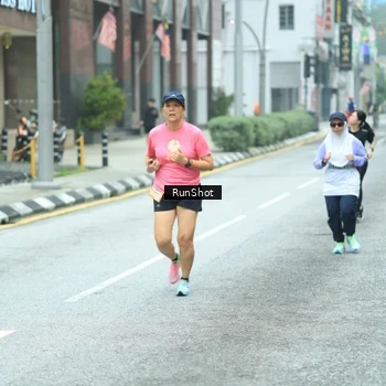 Runner Photo 8624846