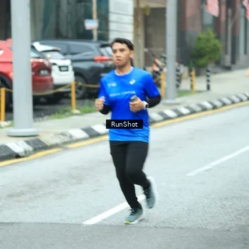 Runner Photo 8624871