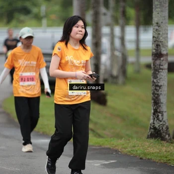 Runner Photo 8624873