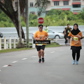 Runner Photo 8624878