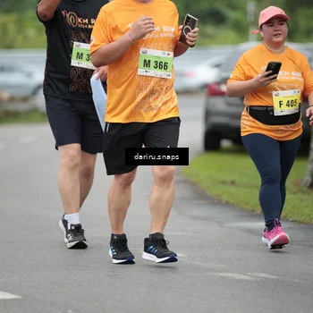 Runner Photo 8624900