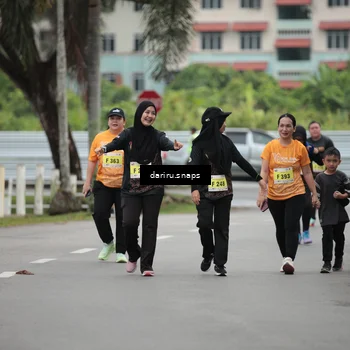 Runner Photo 8624902