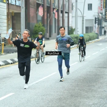 Runner Photo 8624908