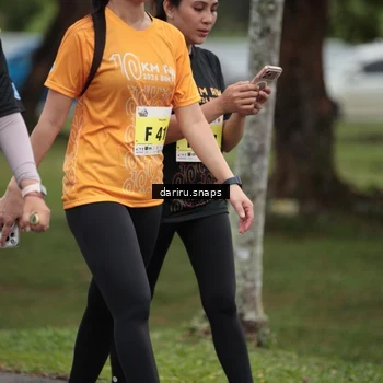 Runner Photo 8624909