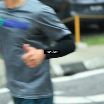Runner Photo 8624919