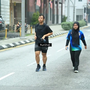 Runner Photo 8624936