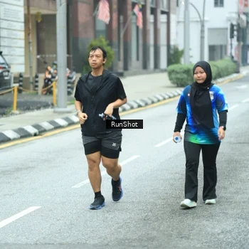Runner Photo 8624943