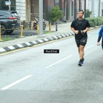 Runner Photo 8624947