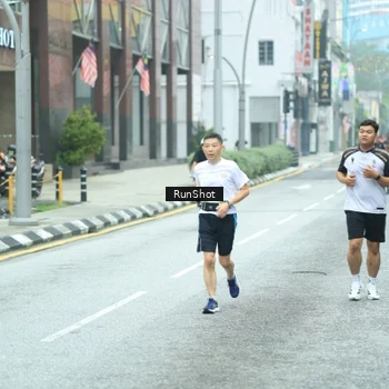 Runner Photo 8624950