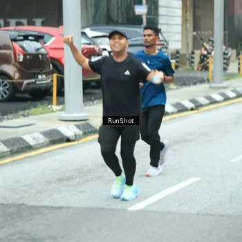 Runner Photo 8624973