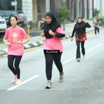 Runner Photo 8625012