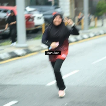 Runner Photo 8625018