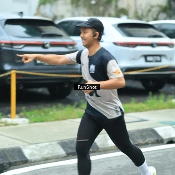 Runner Photo 8625034