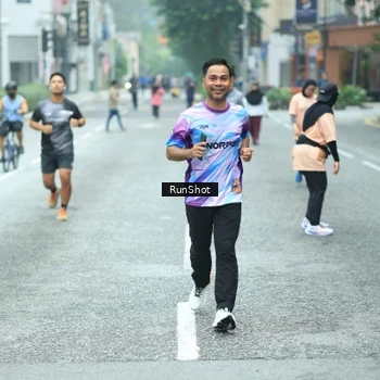 Runner Photo 8625044