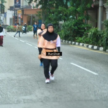 Runner Photo 8625058