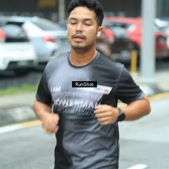 Runner Photo 8625063